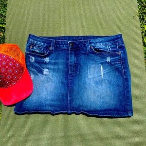 Denim skirt